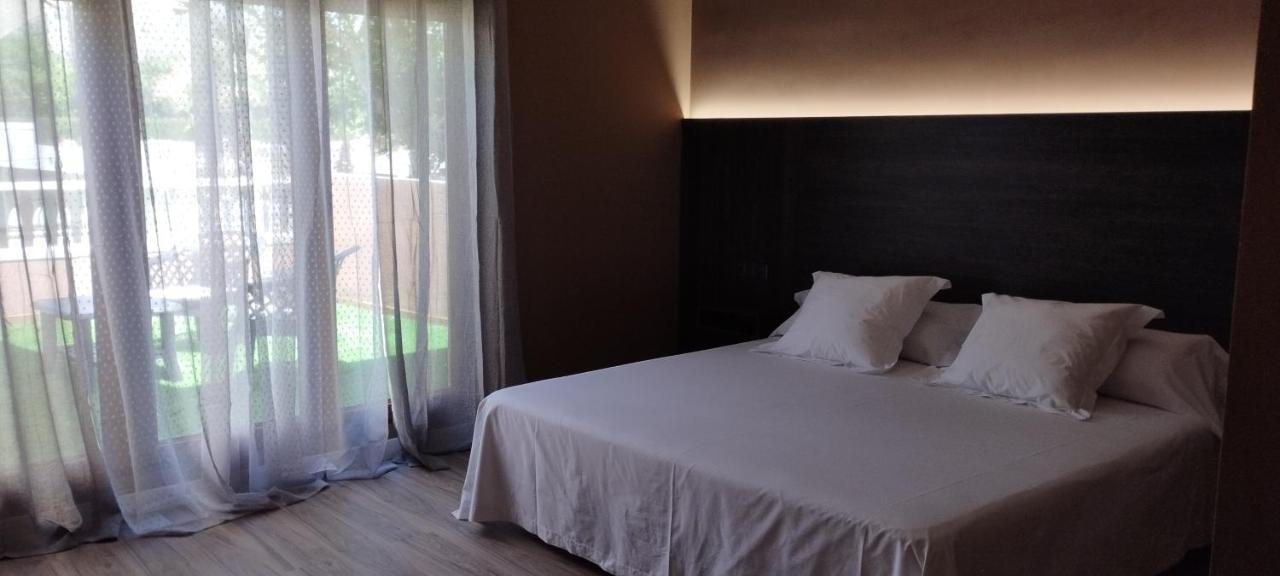 ホテル Venta El Borrego Bañeres エクステリア 写真