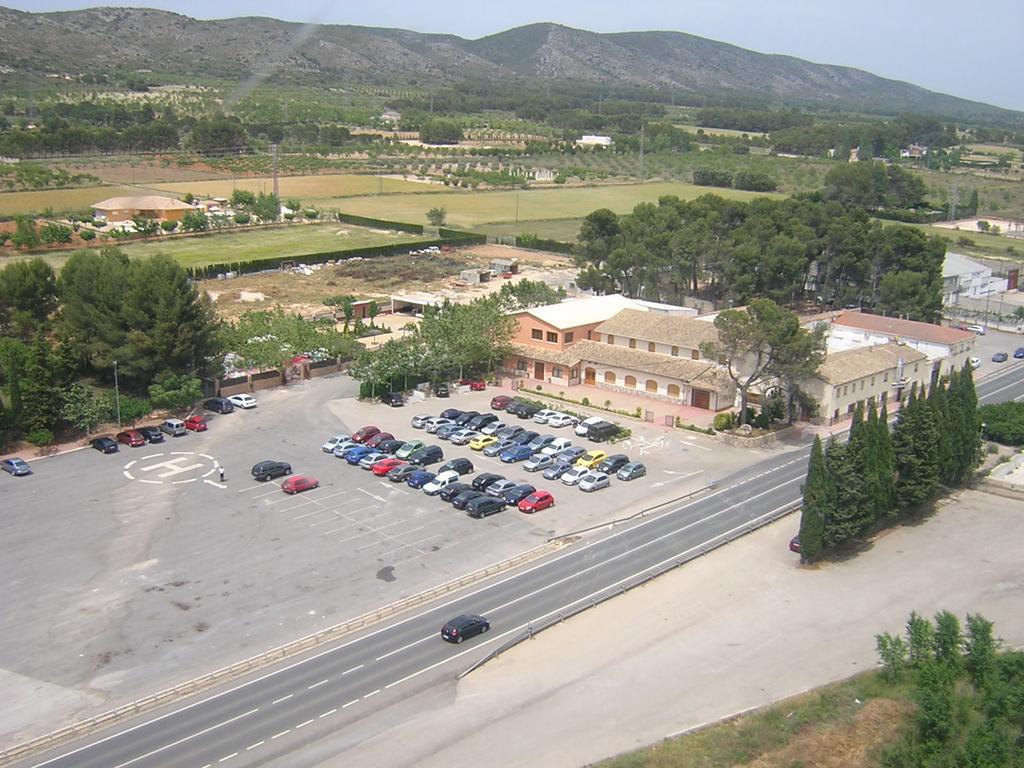 ホテル Venta El Borrego Bañeres エクステリア 写真